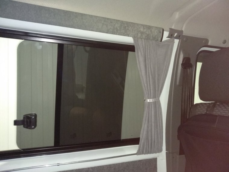 Соболь 4х4 шторки салона