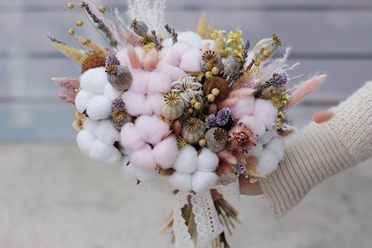 Розовый букет