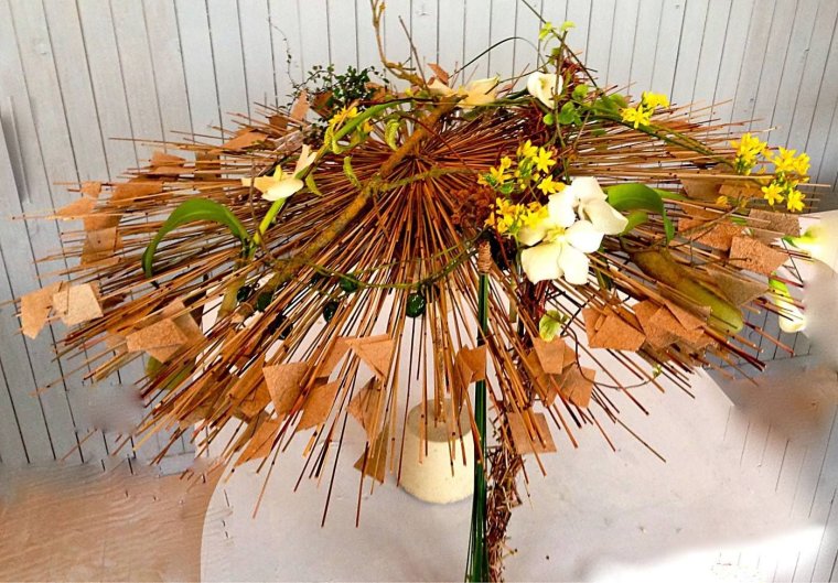 Свадебный букет гипсофила meshkovina