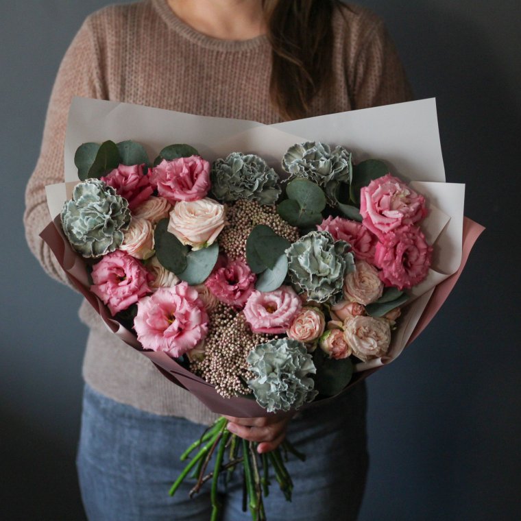 Эстетичный букет цветов