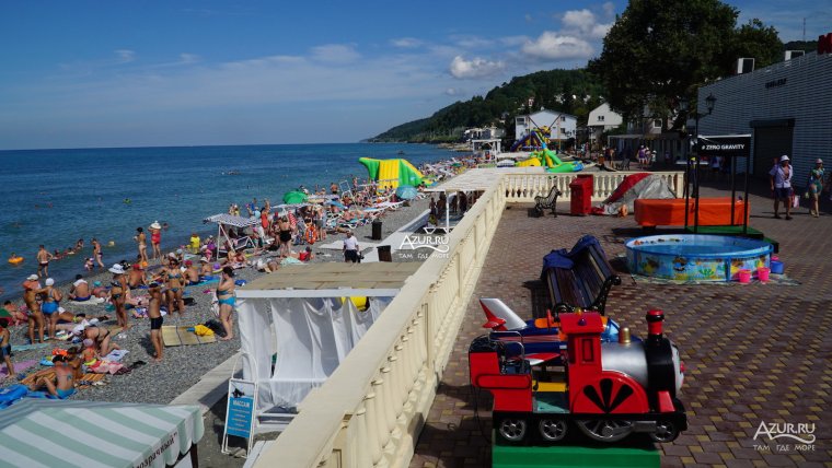 Лоо море набережная