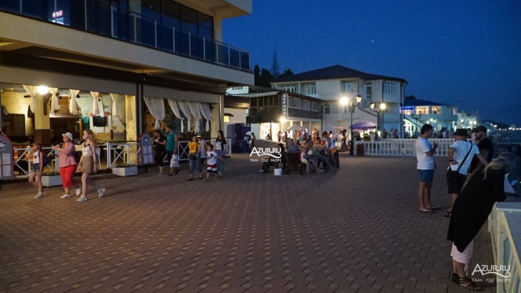 Лоо набережная 2022