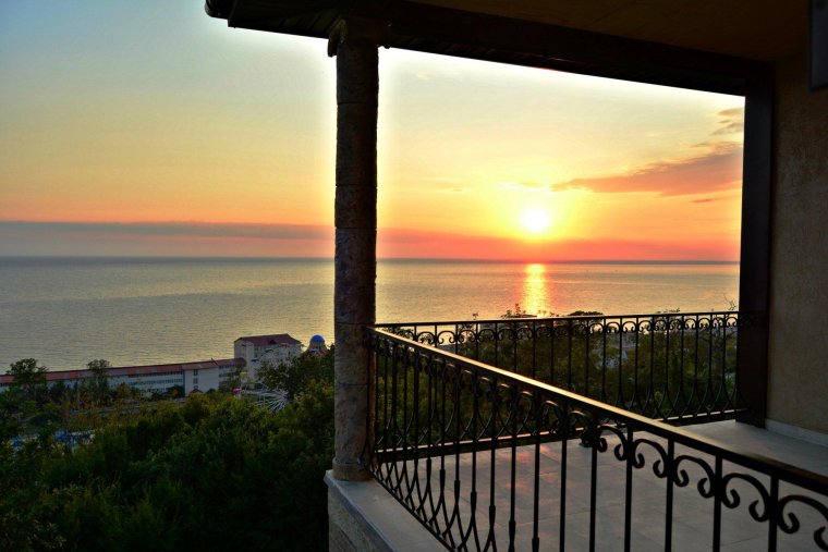 Сочи Лоо Декабристов 129