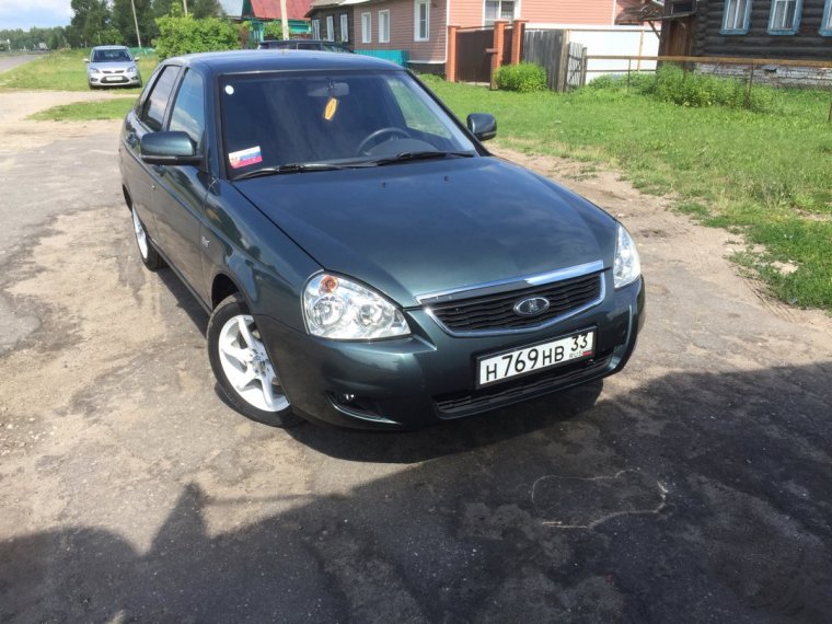 Лада Приора хэтчбек Сочи