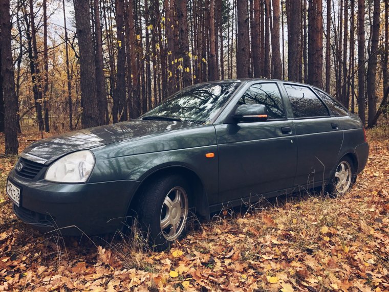 Приора хэтчбек se