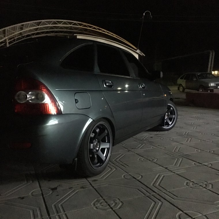 Приора хэтчбек Сочи