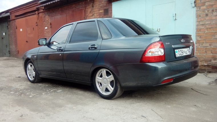 Лада Приора 2 седан Борнео