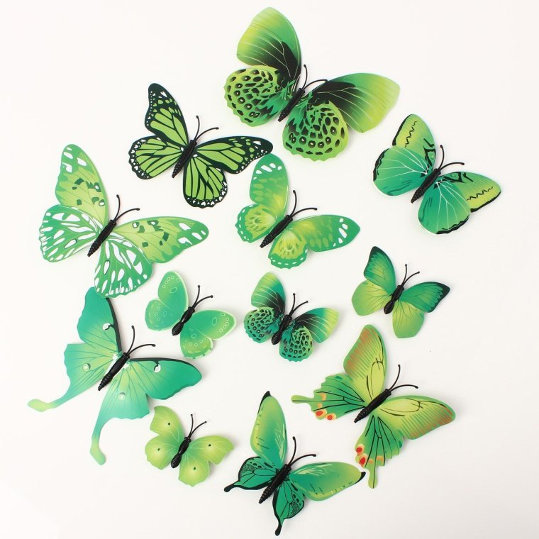 Салатовые бабочки на белом фоне