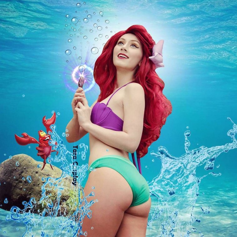 Ариэль Рэйсин горячая