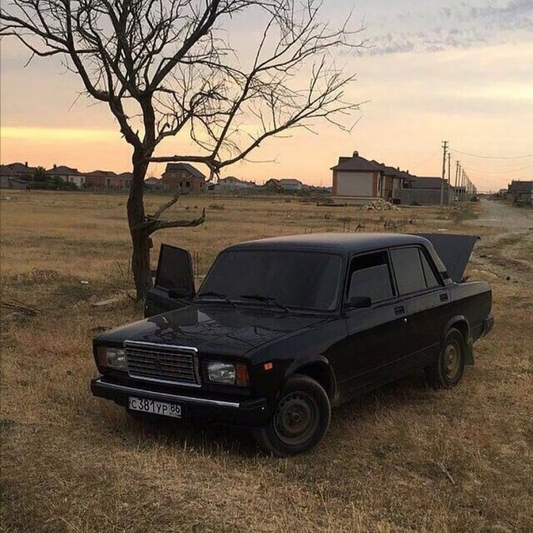 ВАЗ 2107 опер стайл черная