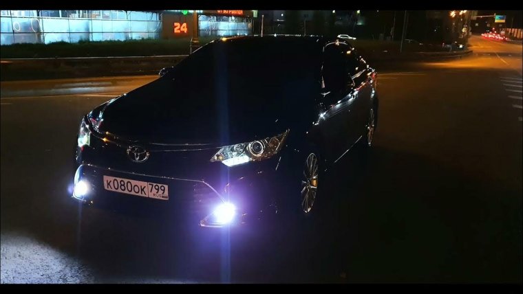 Тойота Камри 3.5 опер стайл