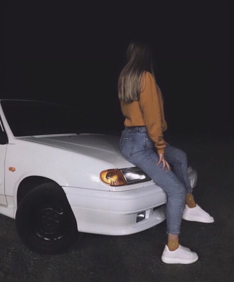 ВАЗ 2114 опер с девушкой