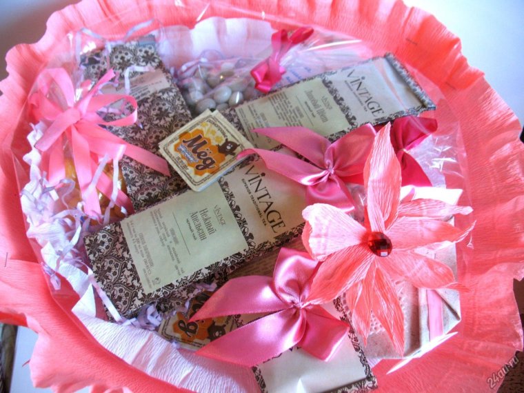 Сладости в пакетиках конусах