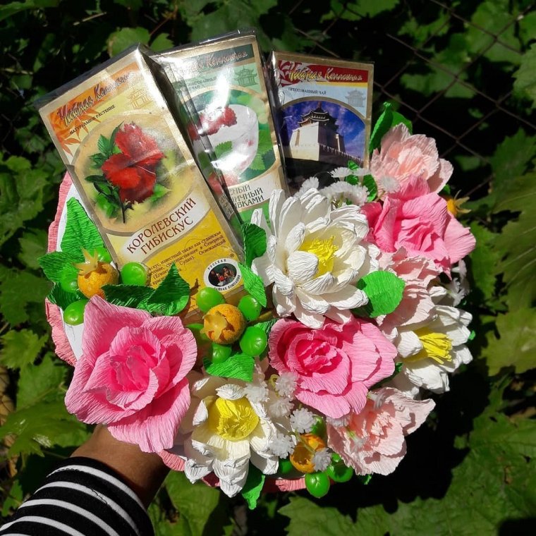 Оригинальный букет из пакетиков чая