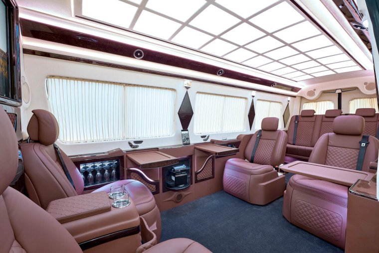 Мерседес Майбах Влада а 4