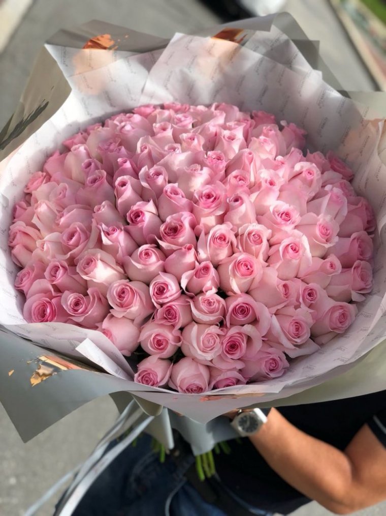 Розы Эквадор 51шт нежно розовые