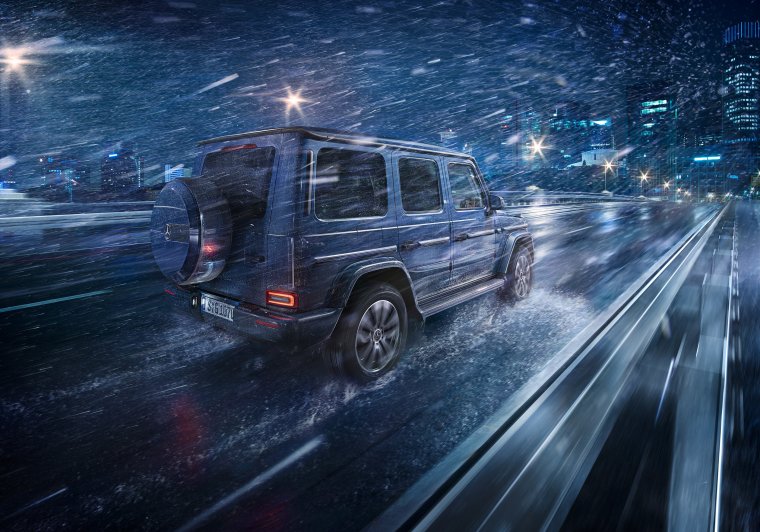 Mercedes g class g400d