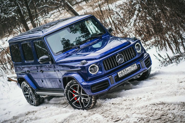 Гелендваген Брабус неоновый