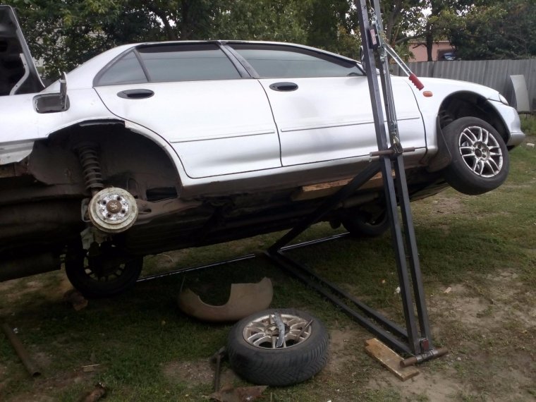 Опрокидыватель для ВАЗ 2112