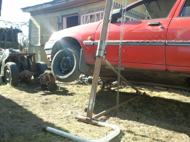 Опрокидыватель-кантователь с лебедкой