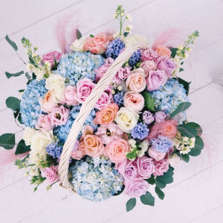 Фруктово-цветочный букет