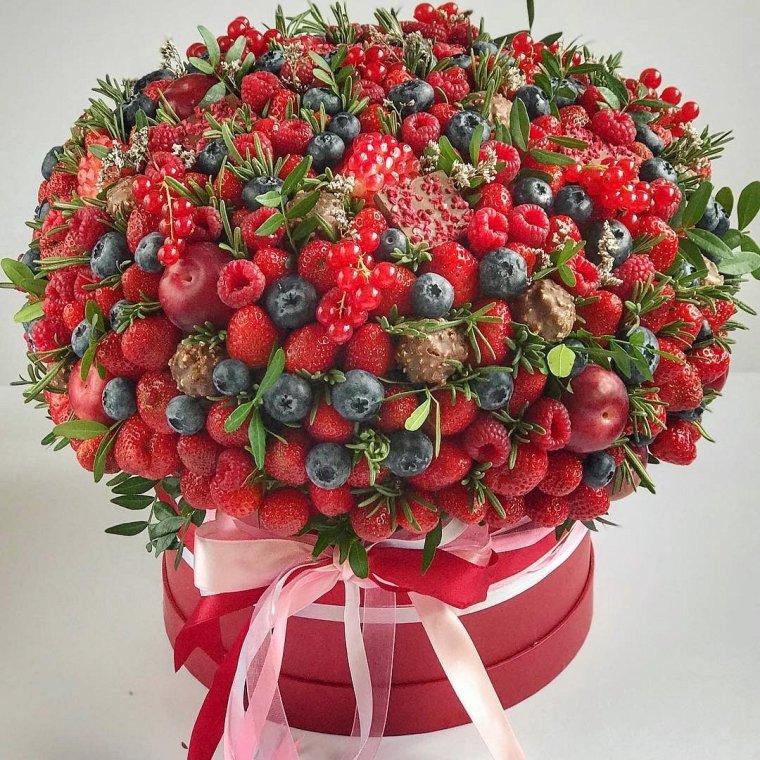 Букет из ягод