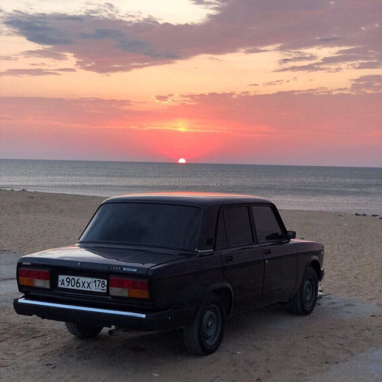 ВАЗ 2107 черная опер