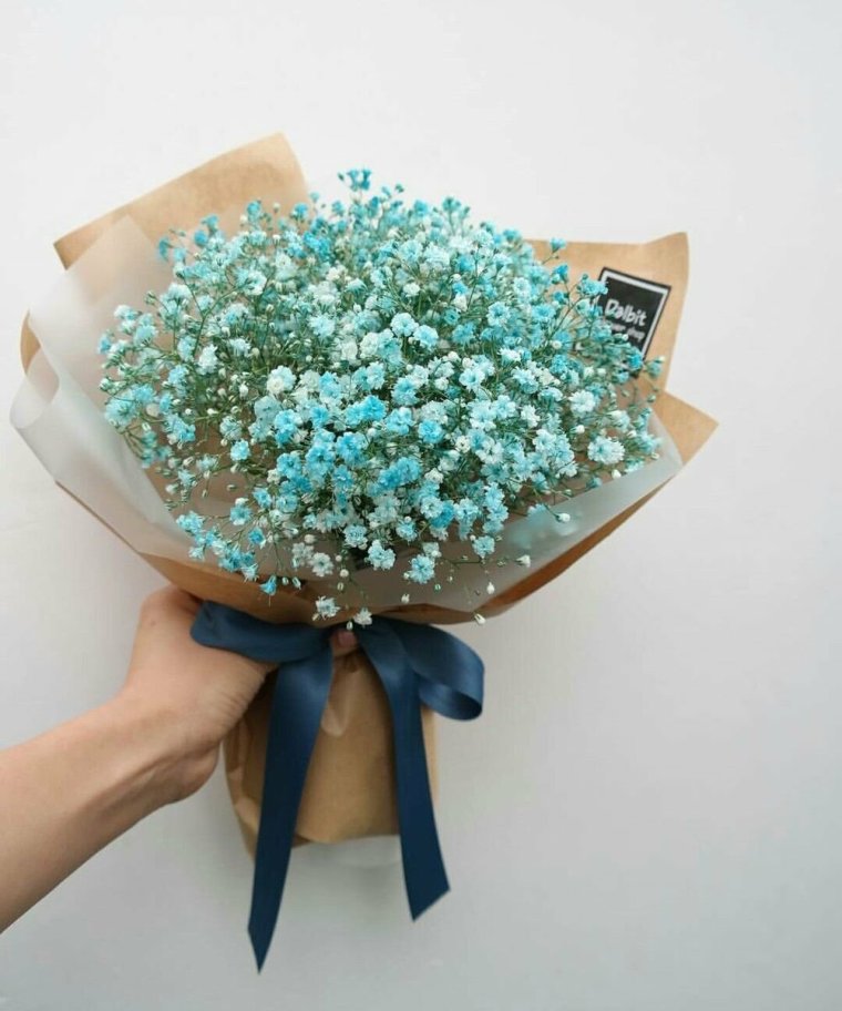 Букет "голубая гипсофила"