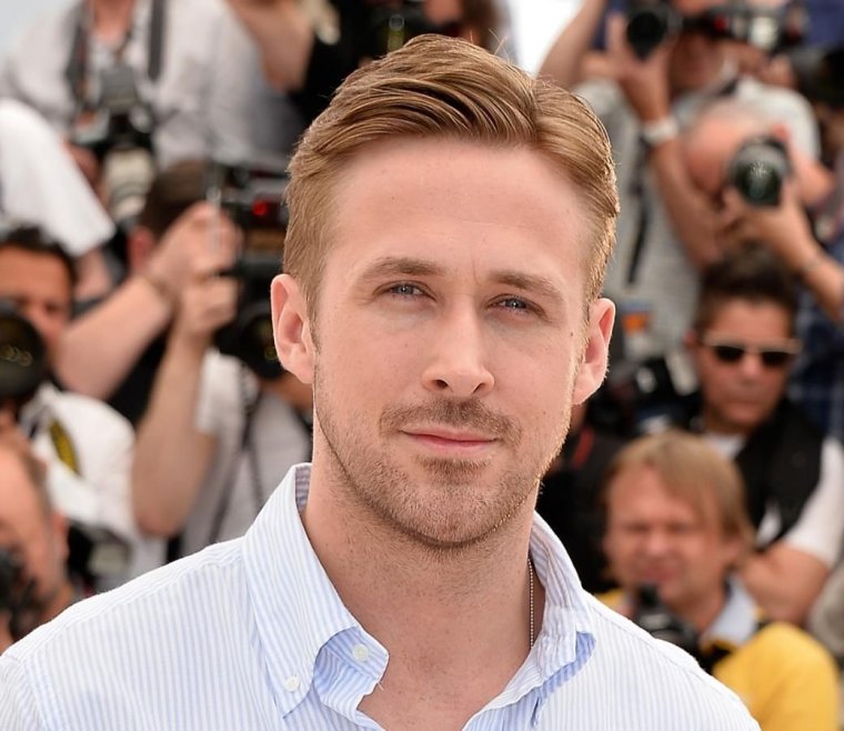 Райан Гослинг стрижка андеркат