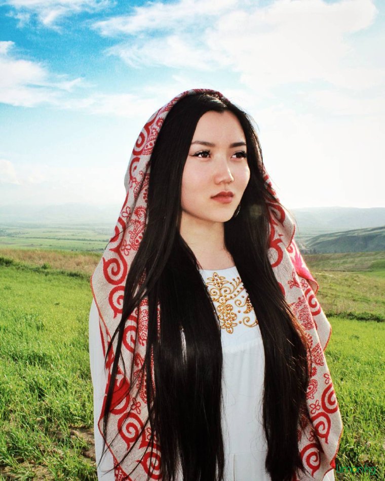 Монгольская певица Tatar