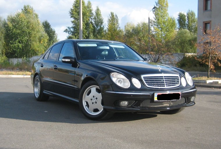 Мерседес е55 АМГ 210