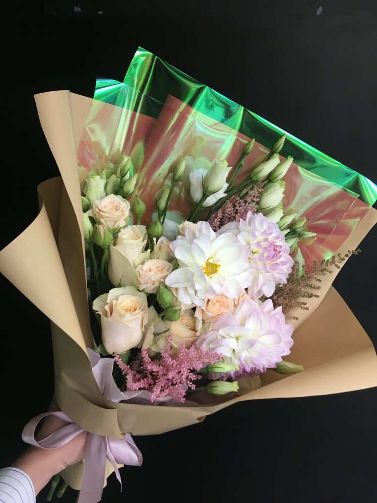 Красивая упаковка букета