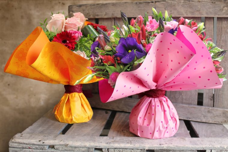 Букет цветов в пленке