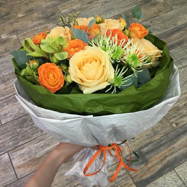 Упаковка круглого букета