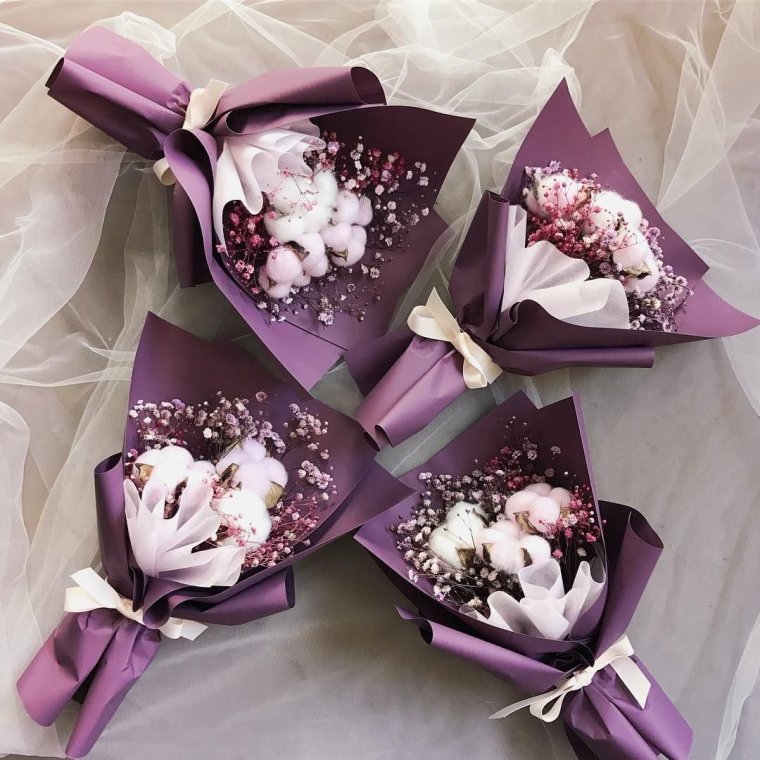 Упаковка из фоамирана для букетов