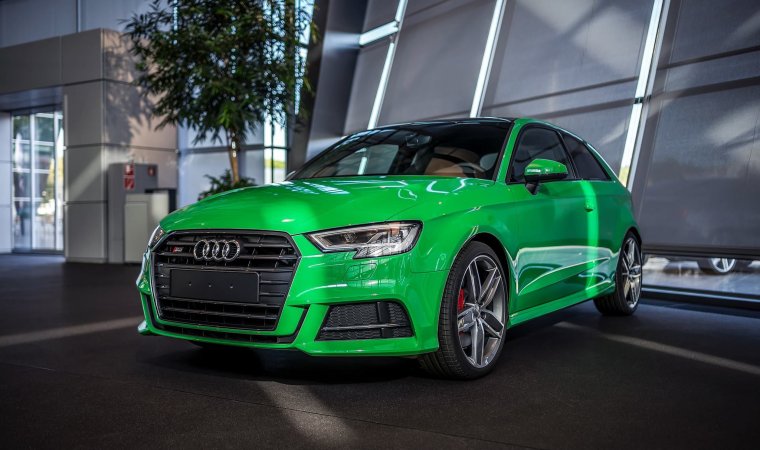 Audi rs3 зеленая