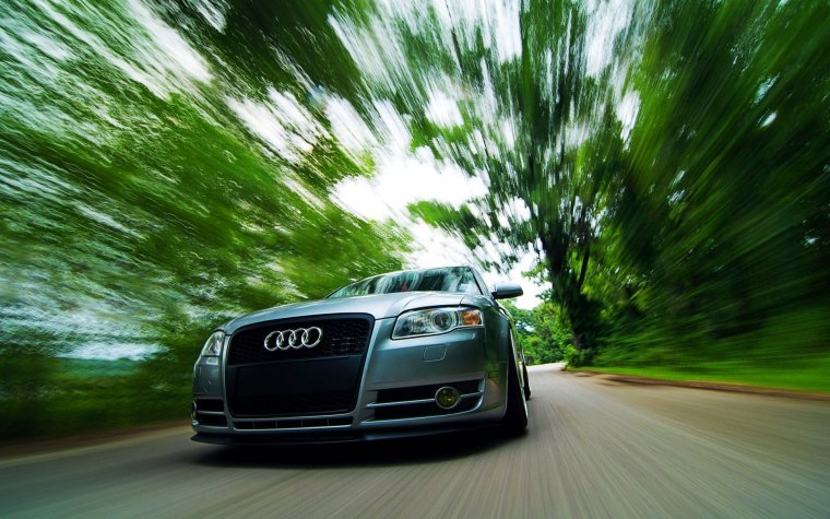 Ауди ТТ зеленая