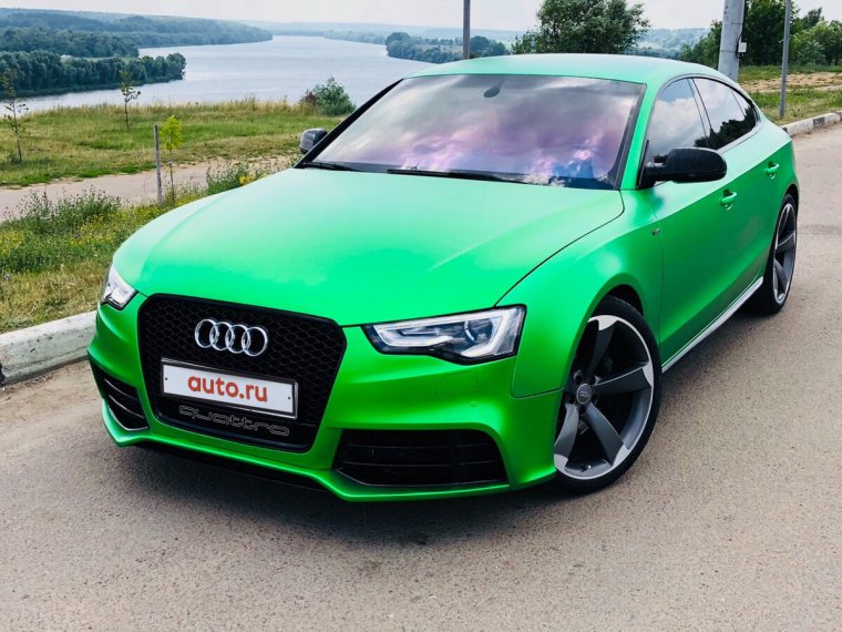 Audi rs5 зеленая