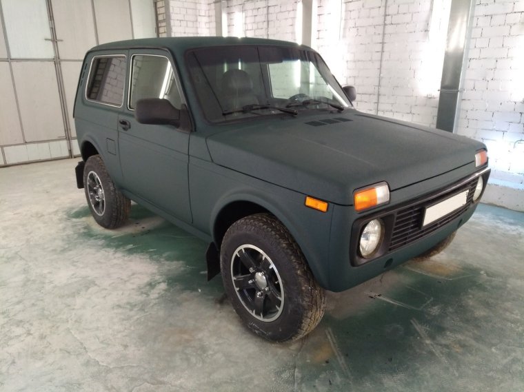 Нива зеленый Раптор