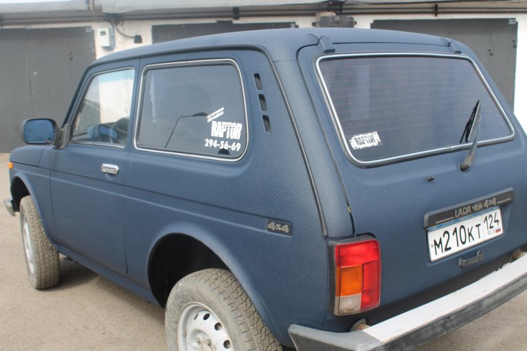 Крышка багажника в цвет Нива мурена