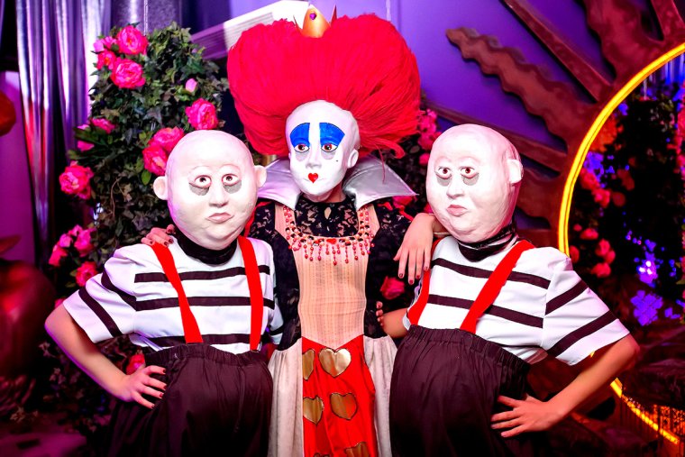 Братья Близнецы из Алисы в стране чудес