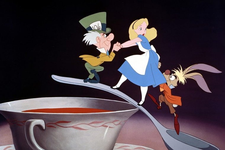 Уолт Дисней Алиса в стране чудес