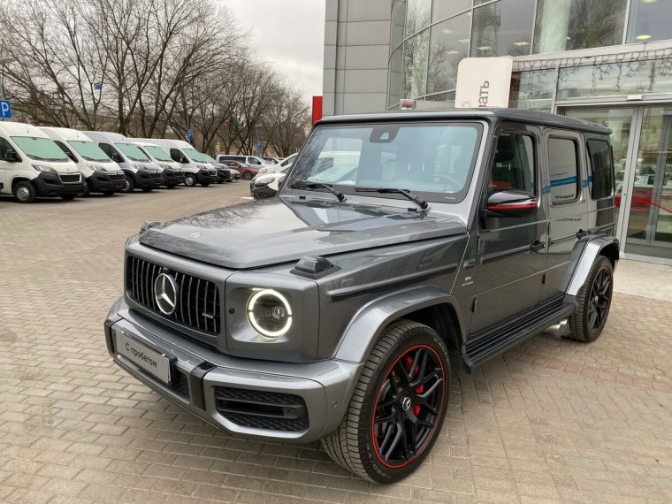 Mercedes Benz g 63 AMG Grey