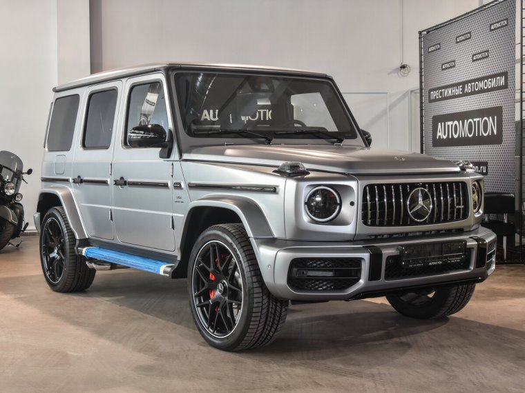 Mercedes Benz g63 AMG серый