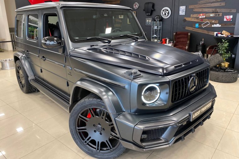 Mercedes g63 AMG серый