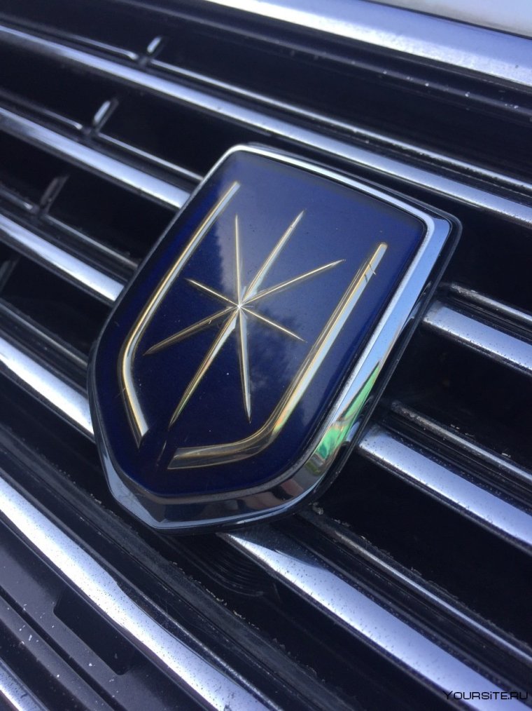 Значок Тойота Марк 2 100