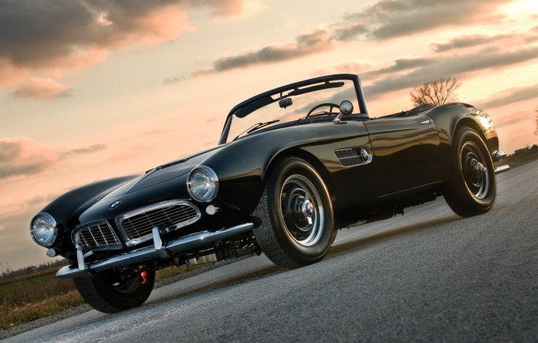 Мерседес Бенц 220 se