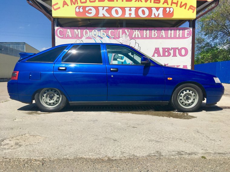 Лада Приора седан фиолетовый