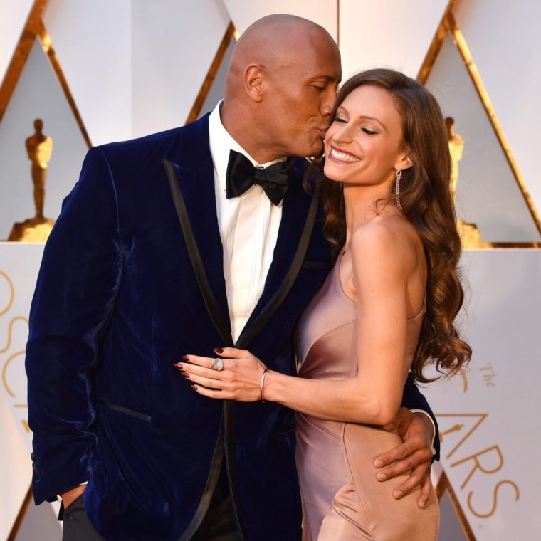 Жена Дуэйна Джонсона Лорен Хашиан