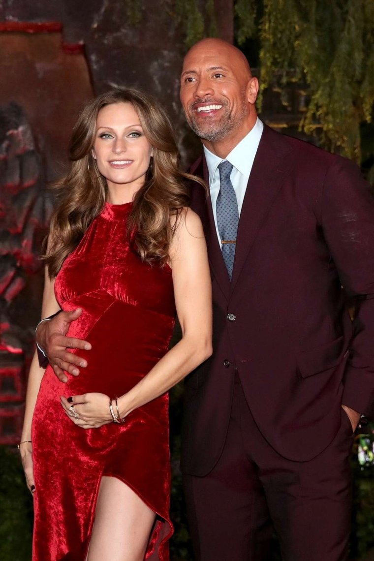 Лорен Хэшиан американская певица